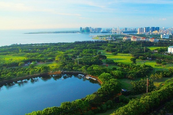 ?？诿涝从瓮Тa頭→萬綠園